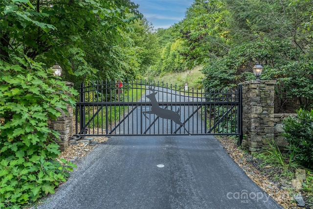99999 Rhododendron Dr Unit 4, Old Fort, NC 28762