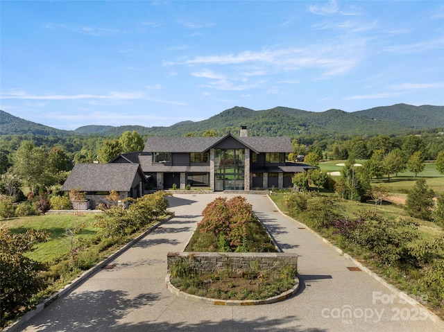 view of property's community with a mountain view