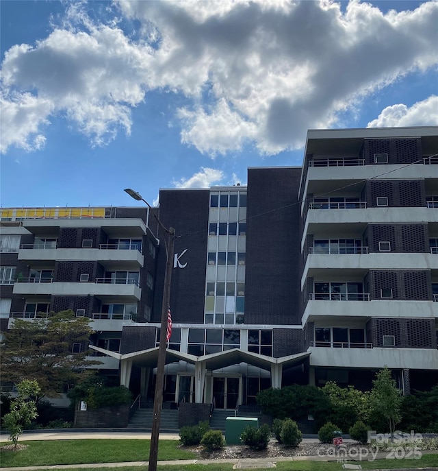 1300 Reece Rd Unit 302, Charlotte, NC 28209 - view of apartment building / complex