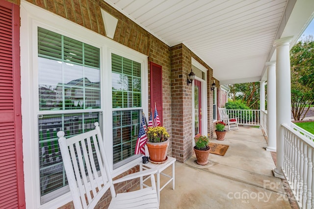 view of patio / terrace featuring covered porch