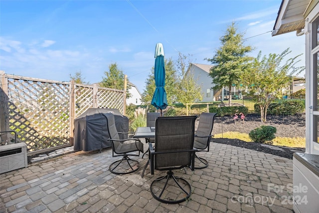 view of patio / terrace featuring grilling area