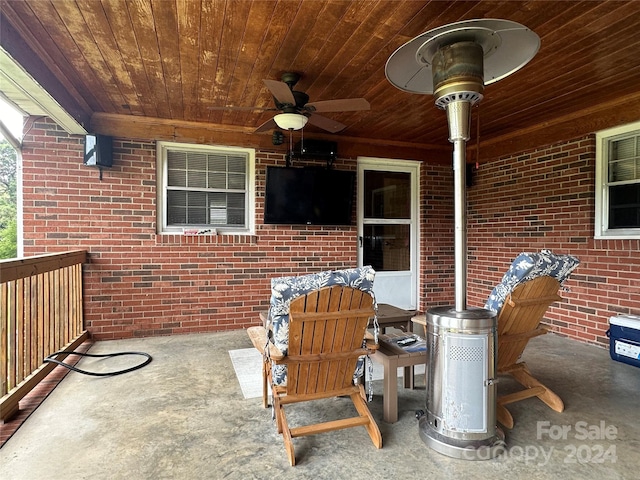 view of patio / terrace with ceiling fan