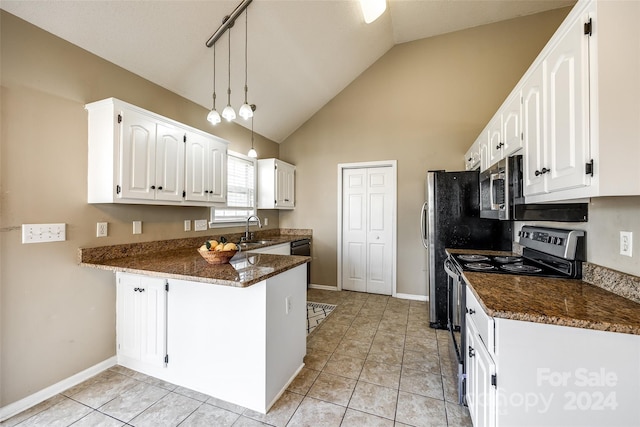 kitchen featuring kitchen peninsula, appliances with stainless steel finishes, sink, and white cabinetry