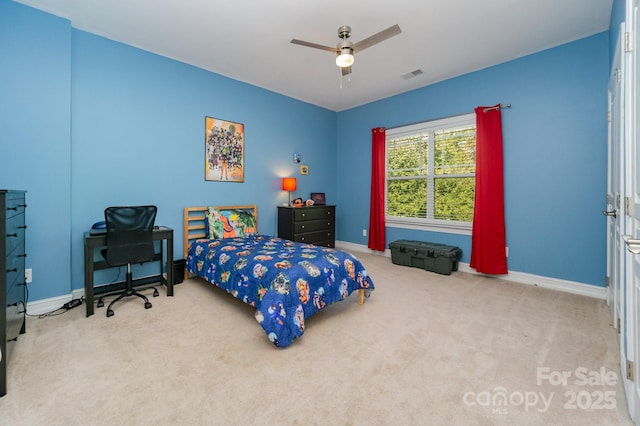 bedroom featuring carpet and ceiling fan