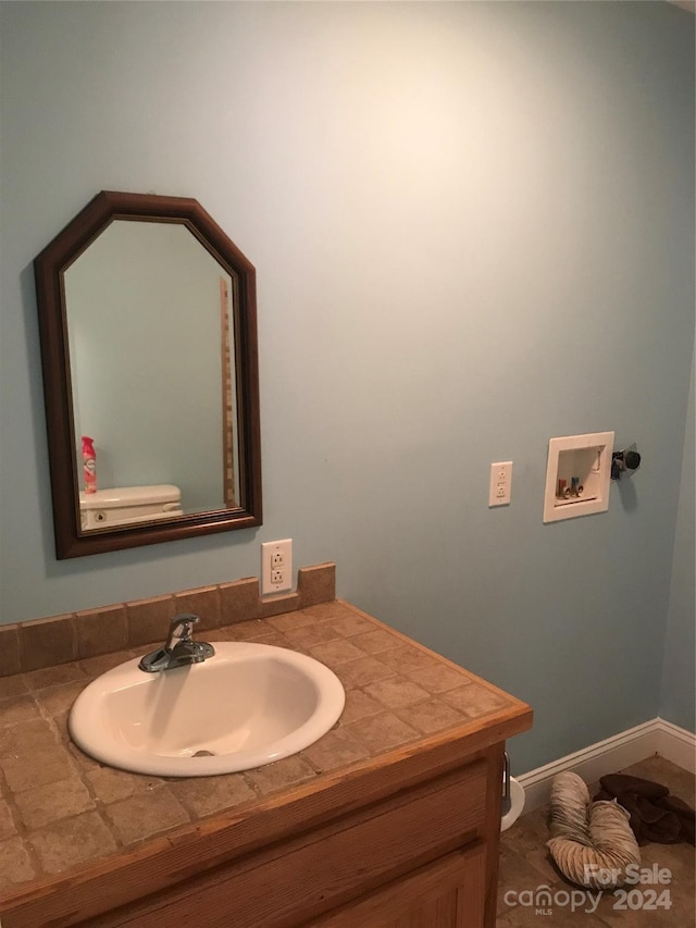 bathroom featuring vanity