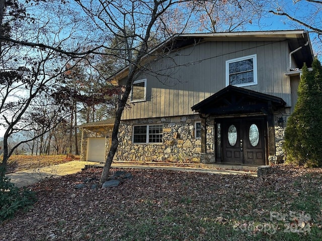 view of front of home with a garage