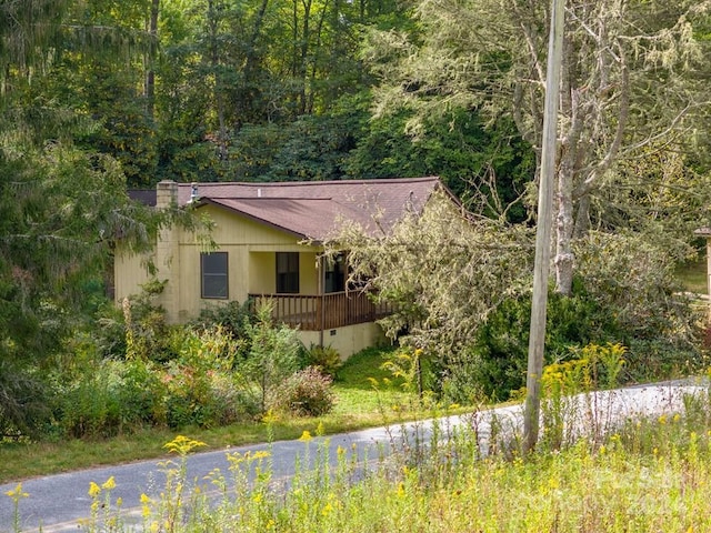 view of front of property