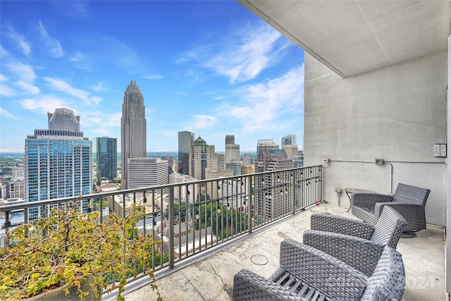 215 N Pine St Unit 3705, Charlotte, NC 28202 - balcony with a view of skyline