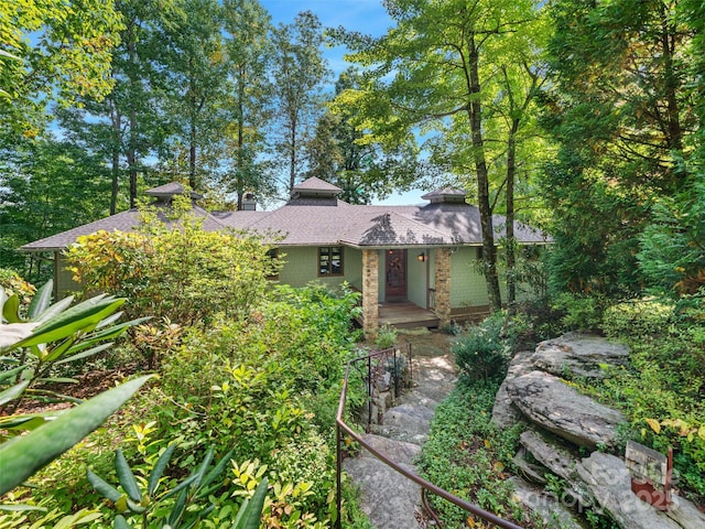 393 Deer Trail Dr, Burnsville, NC 28714 - view of front of house with a shingled roof