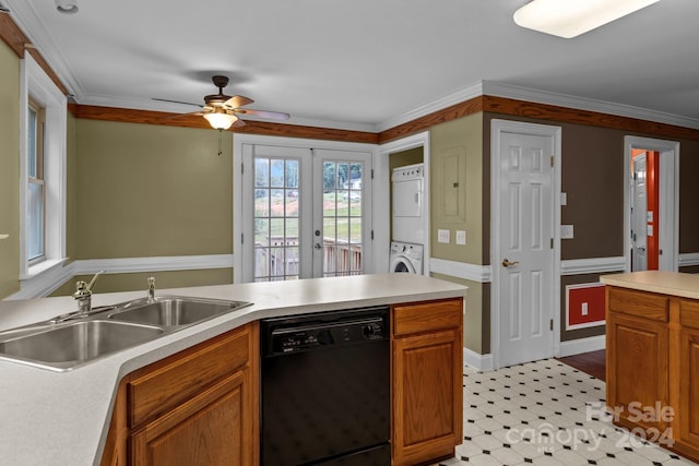 kitchen featuring ceiling fan, ornamental molding, sink, dishwasher, and stacked washer and dryer