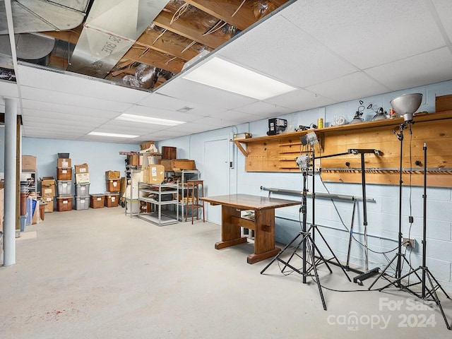 playroom with concrete flooring