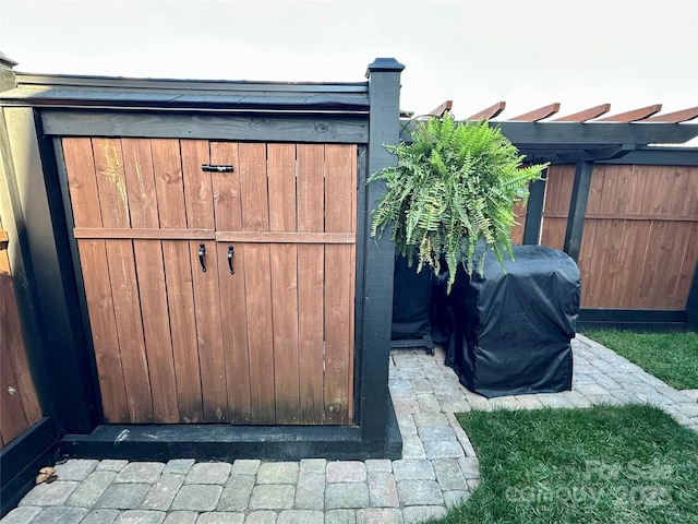 view of outdoor structure