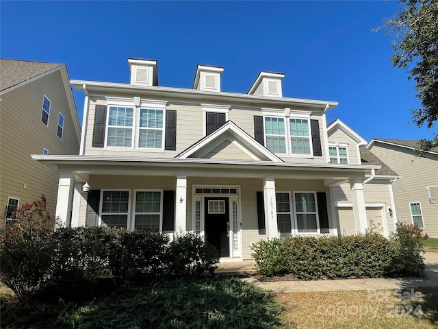 view of front of house featuring a porch