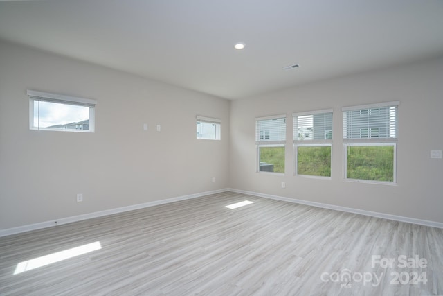 empty room featuring light hardwood / wood-style floors