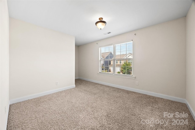 empty room with carpet