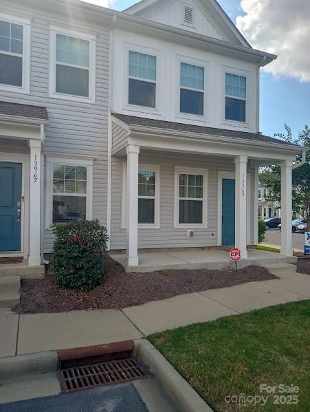 view of front of property with a porch