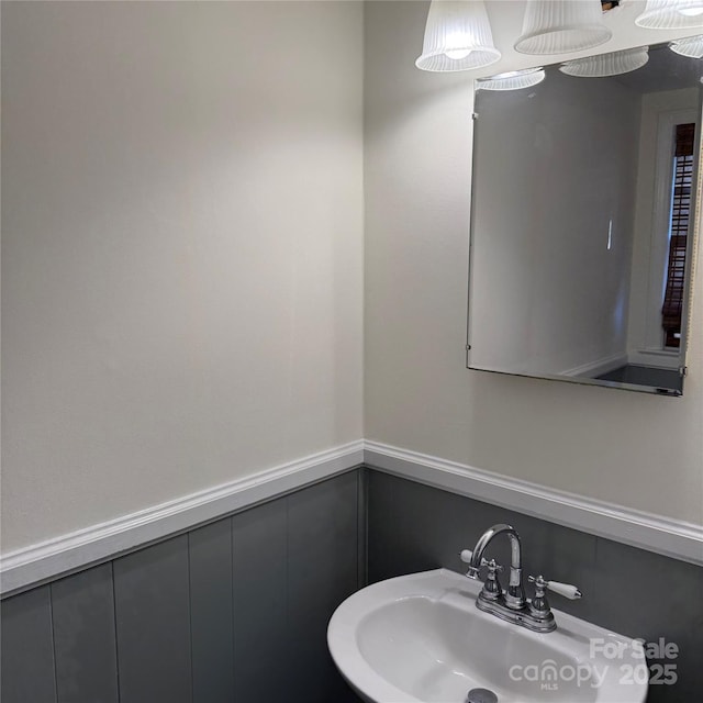 bathroom with sink