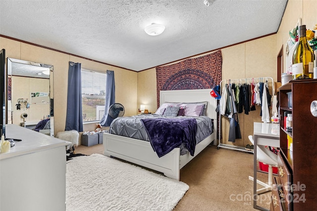 7686 Hickory Creek Dr, Denver, NC 28037 - bedroom with crown molding, a textured ceiling, and light carpet