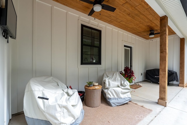 view of patio / terrace with grilling area and ceiling fan