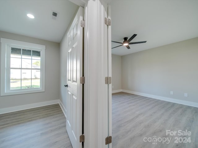 40 Ridgecrest Ave, Peachland, NC 28133 - spare room with light wood-style flooring, ceiling fan, and recessed lighting