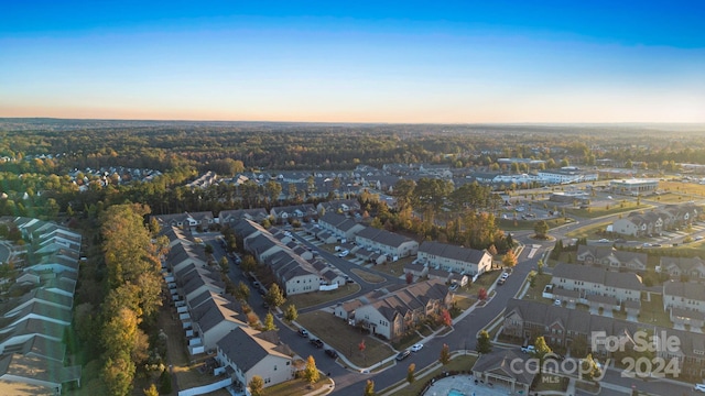 view of aerial view at dusk