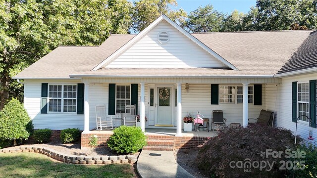 1499 Angela Ct, Lincolnton NC, 28092, 3 bedrooms, 2 baths house for sale