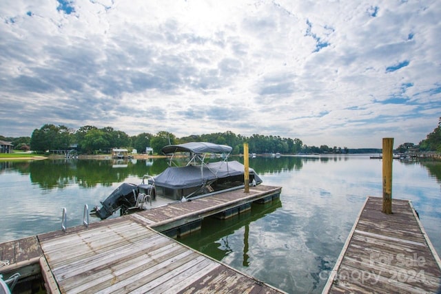 view of dock featuring a water view