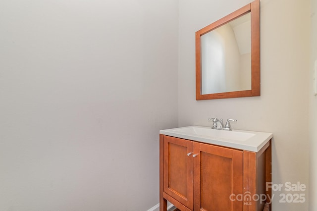 4803 Roxfield Ln, Charlotte, NC 28215 - bathroom featuring vanity and baseboards