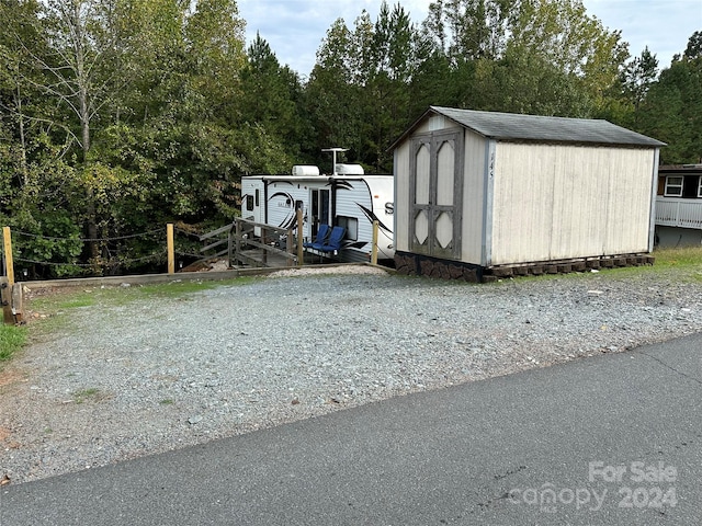 view of outdoor structure