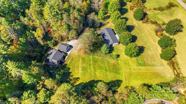 birds eye view of property featuring a rural view