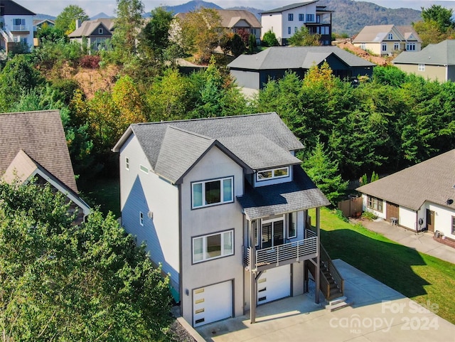 bird's eye view featuring a mountain view