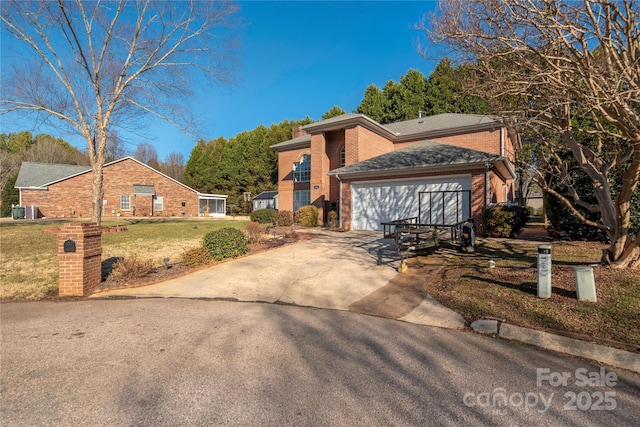 view of front facade with a garage