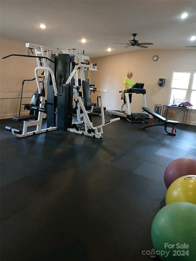 gym featuring ceiling fan