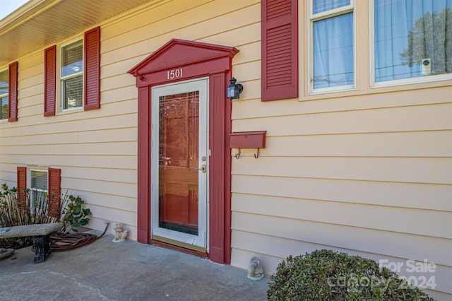 view of doorway to property