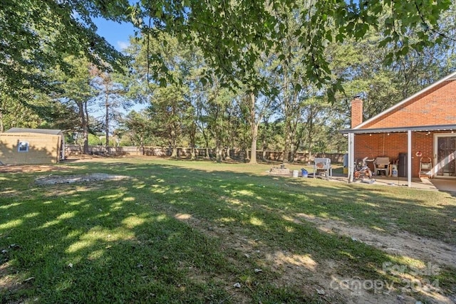 view of yard with a patio