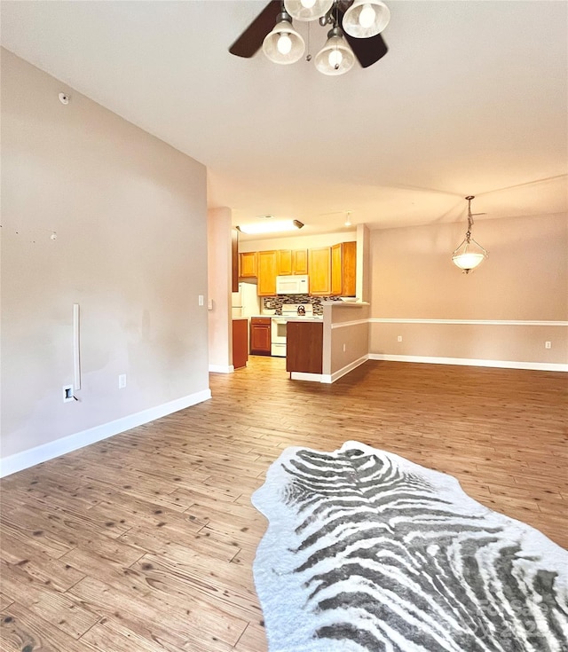 11264 Hyde Pointe Ct, Charlotte, NC 28262 - photo 2