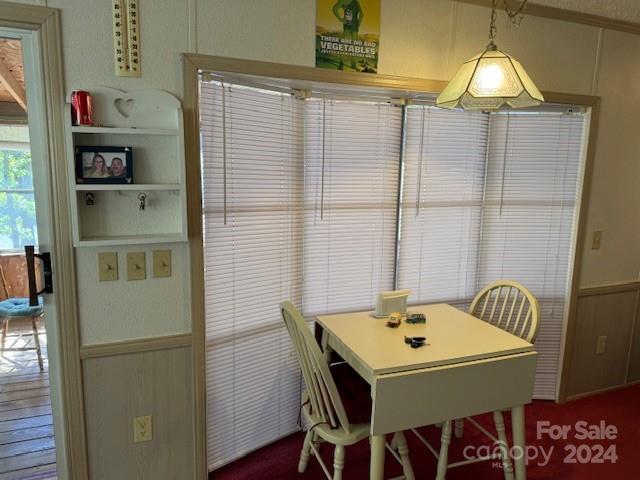 201 Deer Park Rd, Mount Gilead, NC 27306 - view of dining area