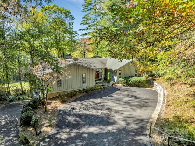 view of front of home