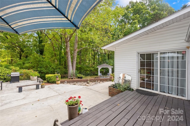 deck featuring a patio area