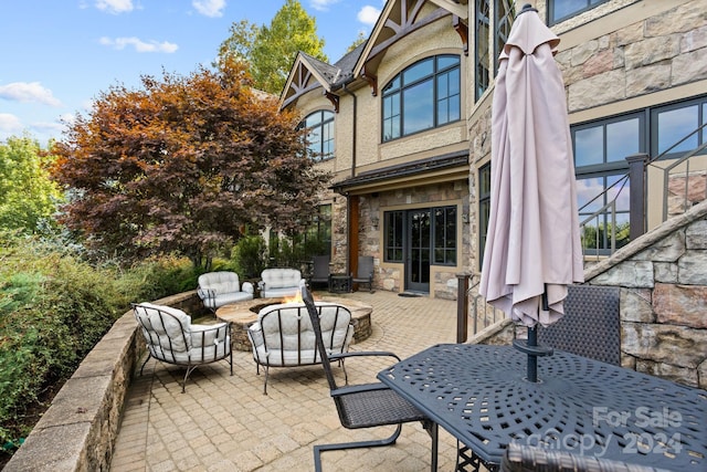 view of patio / terrace with an outdoor hangout area