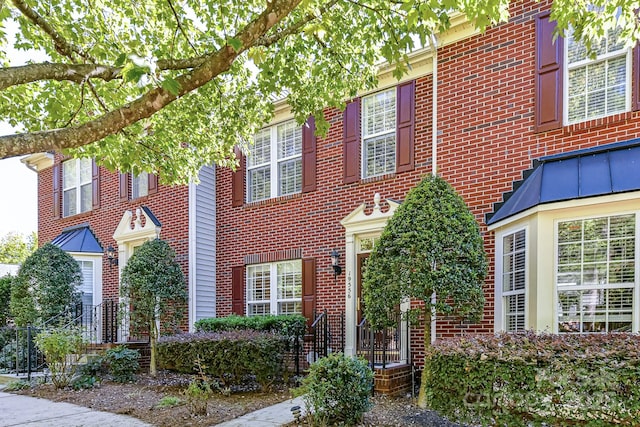 view of townhome / multi-family property