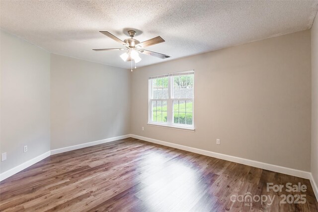 5832 Amity Springs Dr, Charlotte, NC 28212 - photo 16