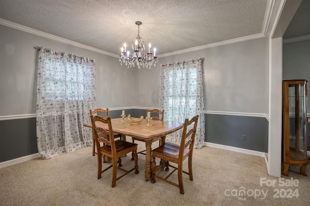 dining space featuring light carpet, an inviting chandelier, a textured ceiling, and crown molding