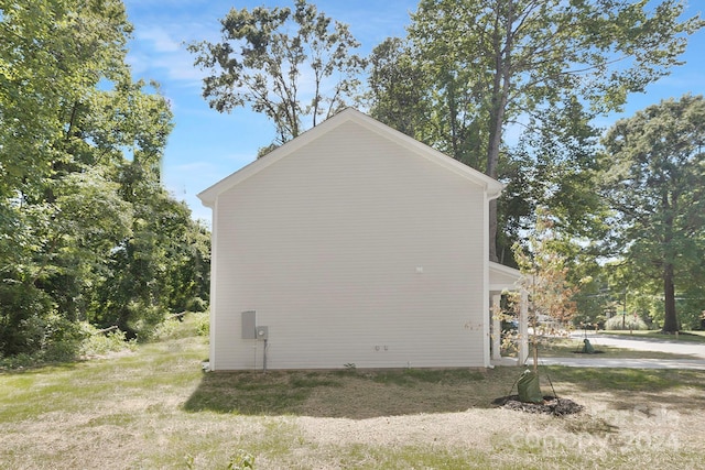 view of property exterior