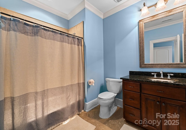 bathroom featuring toilet, a shower with shower curtain, vanity, and ornamental molding