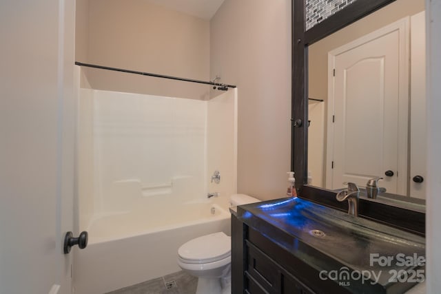 full bathroom featuring vanity, toilet, and shower / bathing tub combination