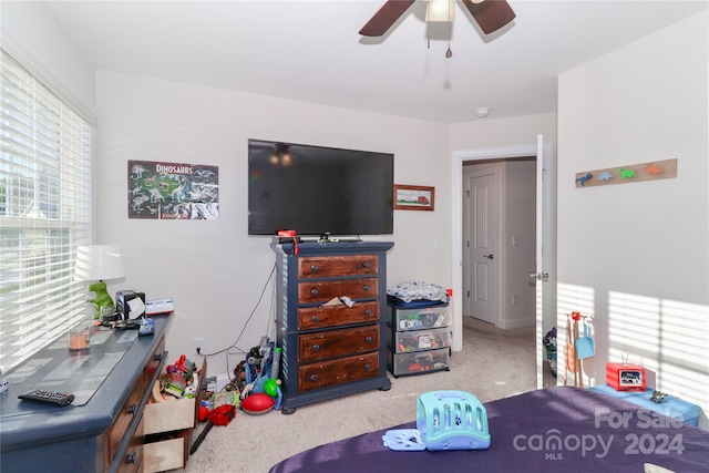 bedroom with carpet flooring and ceiling fan