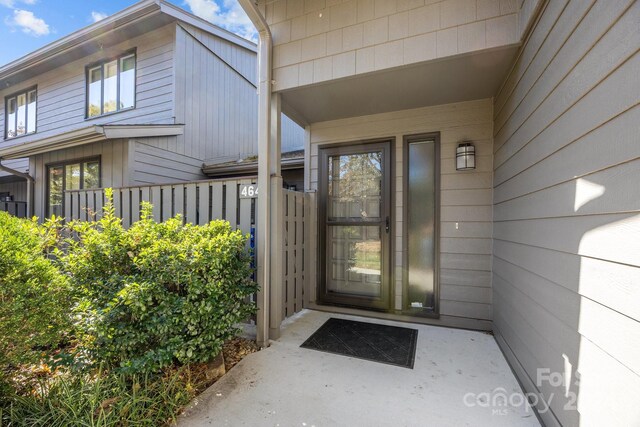 464 Crowfields Dr, Asheville, NC 28803 - photo 2
