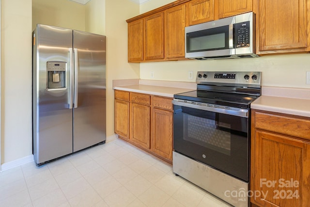 kitchen featuring appliances with stainless steel finishes