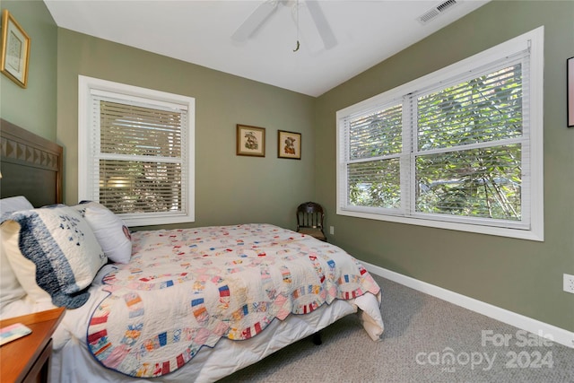 bedroom featuring carpet and ceiling fan